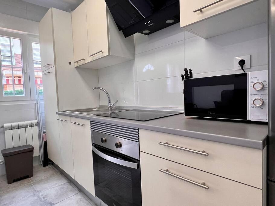 Acogedor Apartamento En Parbayon Bagian luar foto
