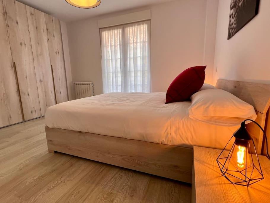 Acogedor Apartamento En Parbayon Bagian luar foto